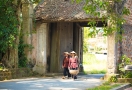 La porte du village ancien de Duong Lam