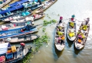 Marché flottant sur le Mékong