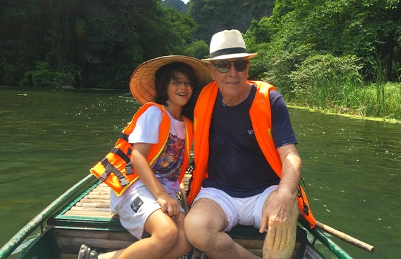 Excursion En Barque À Rame À Ninh Binh Trang An De M. Benkirane Excursion En Barque À Rame À Ninh Binh Trang An De M. Benkirane