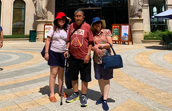 Ba Na Hills, Da Nang: L'Expérience De M. Doris Wee Ba Na Hills, Da Nang: L'Expérience De M. Doris Wee