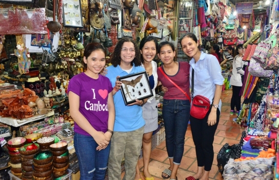 Que Visiter à Phnom Penh ? Découvrez Le Marché Russe Phnom Penh Que Visiter à Phnom Penh ? Découvrez Le Marché Russe Phnom Penh