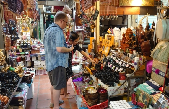 Phnom Penh Shopping: Les Meilleurs Boutiques De Souvenirs Phnom Penh Phnom Penh Shopping: Les Meilleurs Boutiques De Souvenirs Phnom Penh