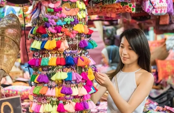 Souvenirs De Chiang Rai: Que Ramener Après Votre Visite à Chiang Rai ? Souvenirs De Chiang Rai: Que Ramener Après Votre Visite à Chiang Rai ?