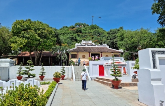 Que Visiter à Chau Doc ? Le Tombeau De Thoai Ngoc Hau Que Visiter à Chau Doc ? Le Tombeau De Thoai Ngoc Hau