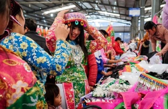 Marché De Meo Vac : Visitez Le Plus Grand Marché Ethnique De Ha Giang Marché De Meo Vac : Visitez Le Plus Grand Marché Ethnique De Ha Giang