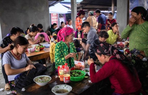 Marché De Trang Kim : À La Découverte Des Spécialités De Ha Giang Marché De Trang Kim : À La Découverte Des Spécialités De Ha Giang