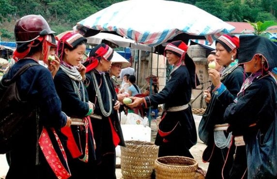 Marché De Yen Minh : Joyau Caché De Ha Giang à Découvrir Marché De Yen Minh : Joyau Caché De Ha Giang à Découvrir