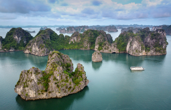 Baie D’Halong, Baie De Lan Ha Ou Baie De Bai Tu Long : Que Faut-il Choisir? Baie D’Halong, Baie De Lan Ha Ou Baie De Bai Tu Long : Que Faut-il Choisir?