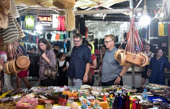 Que Ramener D’Halong? Meilleures Souvenirs Pour Faire Du Shopping à Halong Que Ramener D’Halong? Meilleures Souvenirs Pour Faire Du Shopping à Halong
