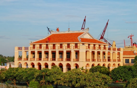 Jetez Un Oeil à L’histoire De Ho Chi Minh Ville Au Nha Rong Port Jetez Un Oeil à L’histoire De Ho Chi Minh Ville Au Nha Rong Port
