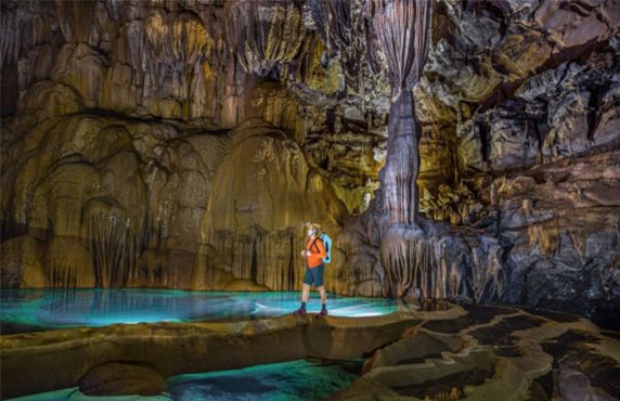 Explorez Les 4 Meilleures Grottes A Quang Binh Explorez Les 4 Meilleures Grottes A Quang Binh