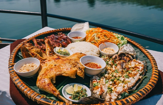 Top 10 Des Meilleurs Restaurants à Quang Binh, Vietnam Top 10 Des Meilleurs Restaurants à Quang Binh, Vietnam