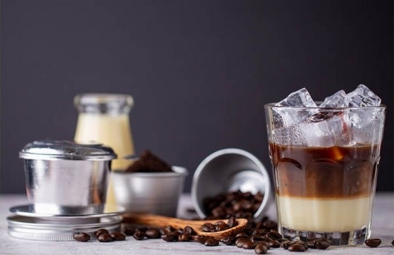 Cà Phê Sữa Đá : Déguster Le Meilleur Café Glacé Vietnamien Près De Moi Cà Phê Sữa Đá : Déguster Le Meilleur Café Glacé Vietnamien Près De Moi