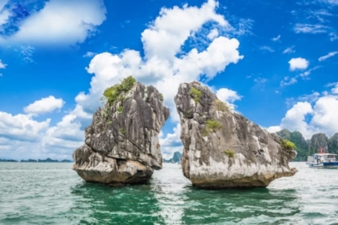 Baie de Lan Ha - Cat Ba. Fin de voyage (B, L, -)