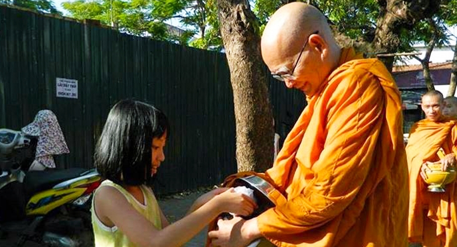 Moine implorant l'aumône au Laos