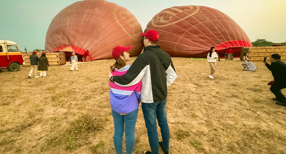 Début de Montgolfière à Bagan