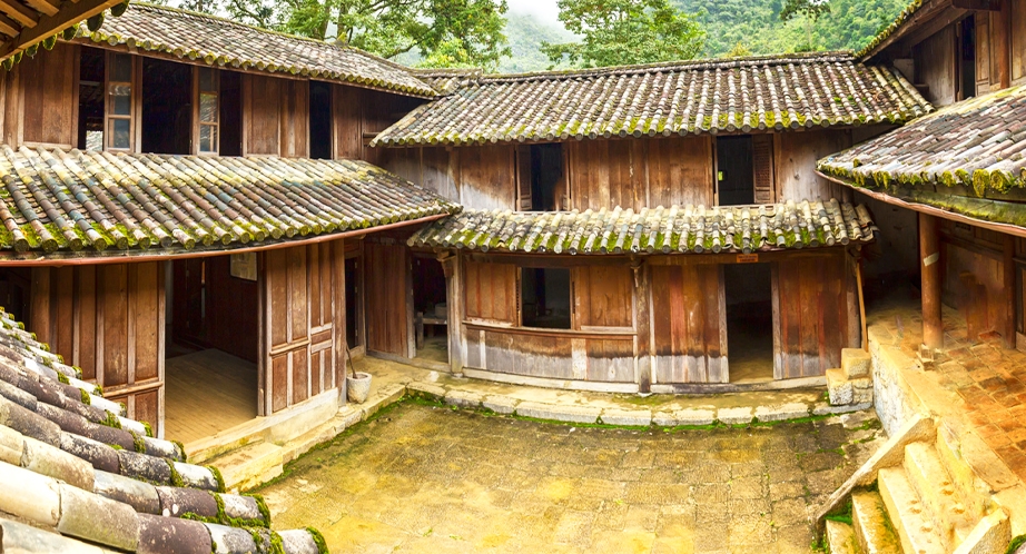 Palais du Roi Hmong Vuong Chi Sinh
