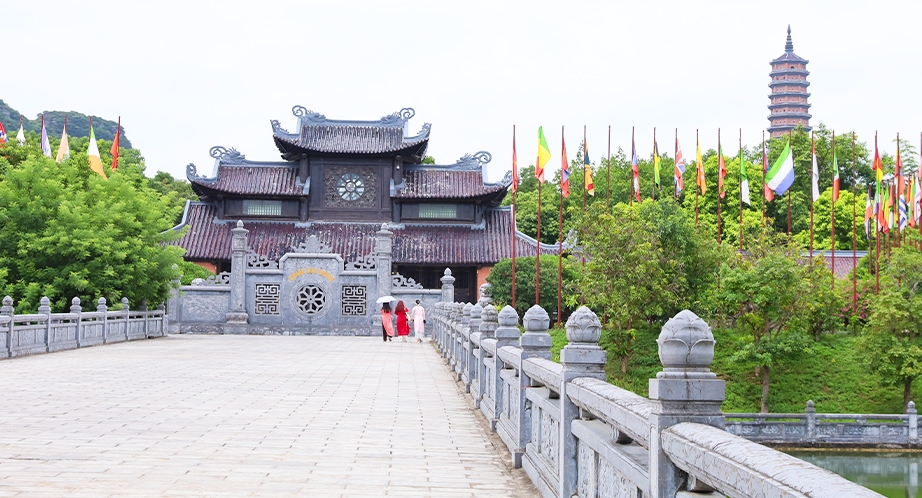 Pagode de Bai Dinh (Ninh Binh)