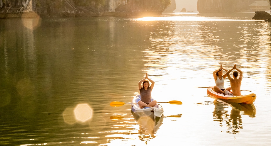 Kayak à la baie d'Halong