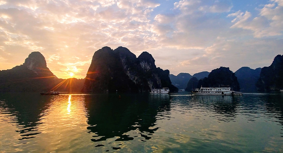 Croisière à la baie d'Halong