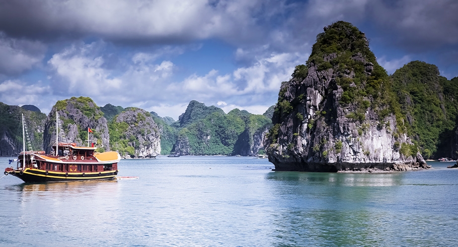 Croisière à la baie d'Halong