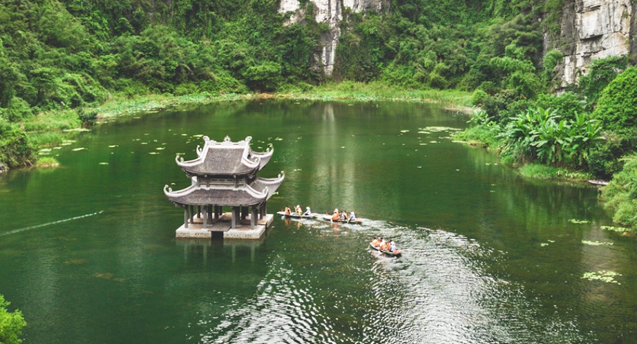 Croisière en barque à Thung Nham (Ninh Binh)