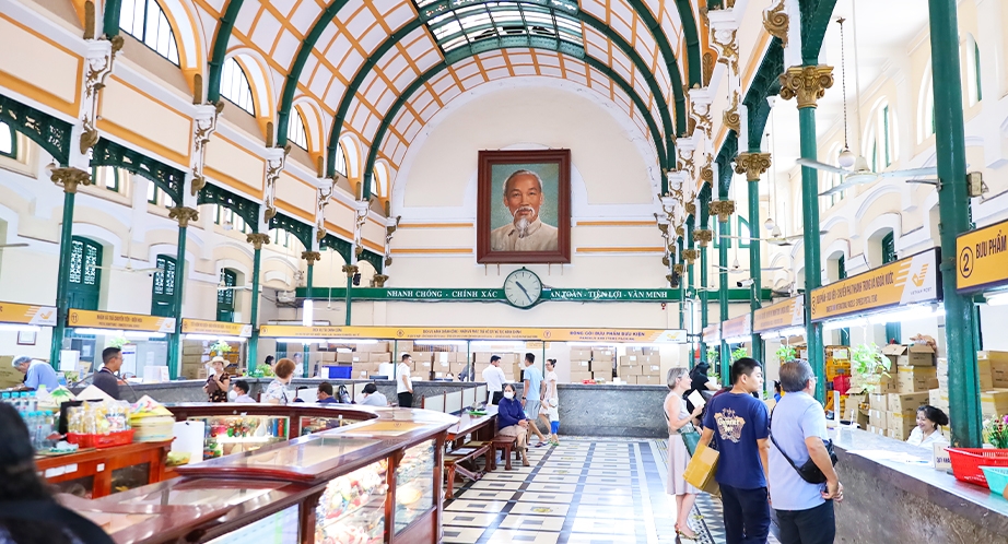 Poste centrale de Ho Chi Minh Ville