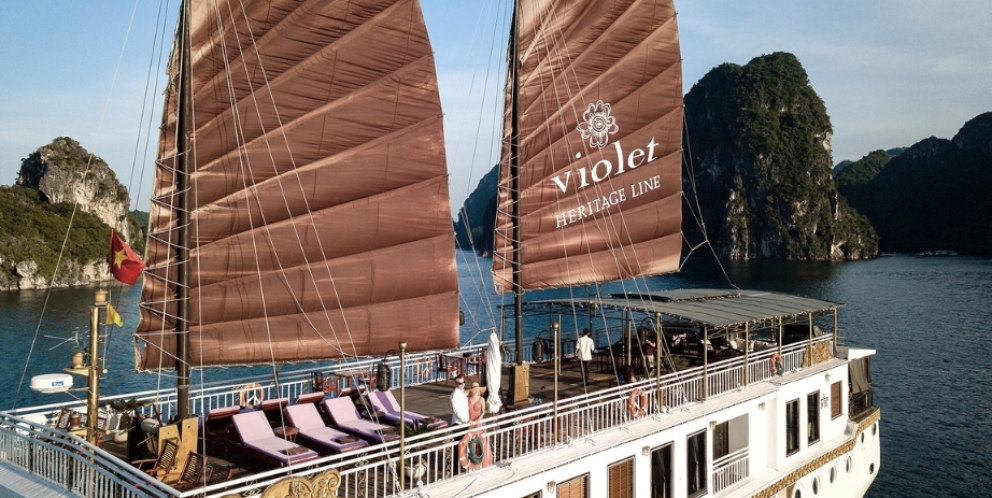 Jonque Violet Halong de vue haute