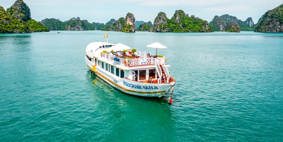 Valentine Jonque Croisière Privée Baie d'Halong