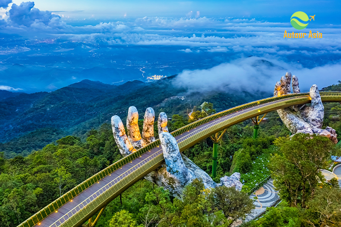 Le pont d'Or au centre du Vietnam