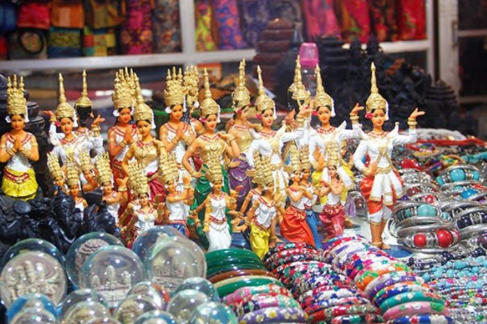 Souvenirs colorés à Siem Reap