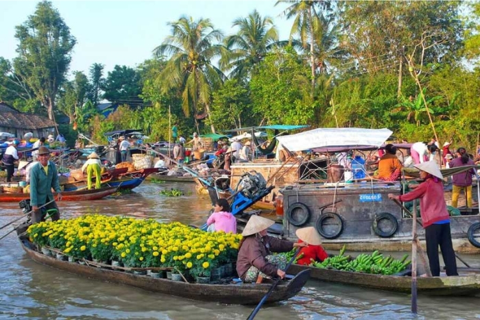 Découverte la marché flottant de Cai Be, Tien Giang