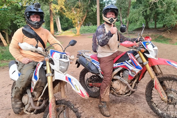La location de vélos et de motos est l’un des moyens de transports à Battambang les plus populaires et économiques
