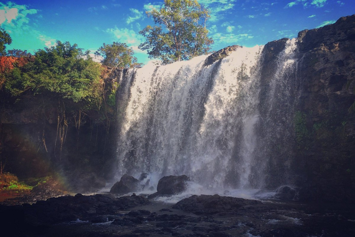 Explorer la cascade de Bousra - une des meilleures choses à faire à Mondulkiri