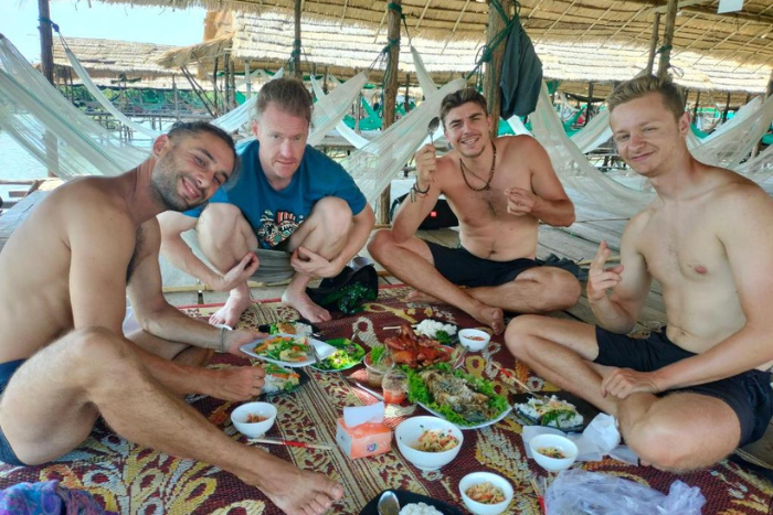 Où dormir à Kratie pour une expérience culturelle? Optez pour homestay Dolphin HomeStay New