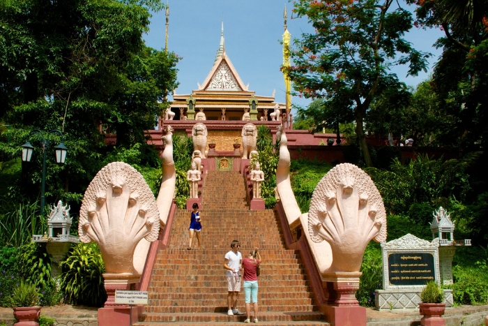 Visiter Phnom Penh en famille : Wat Phnom