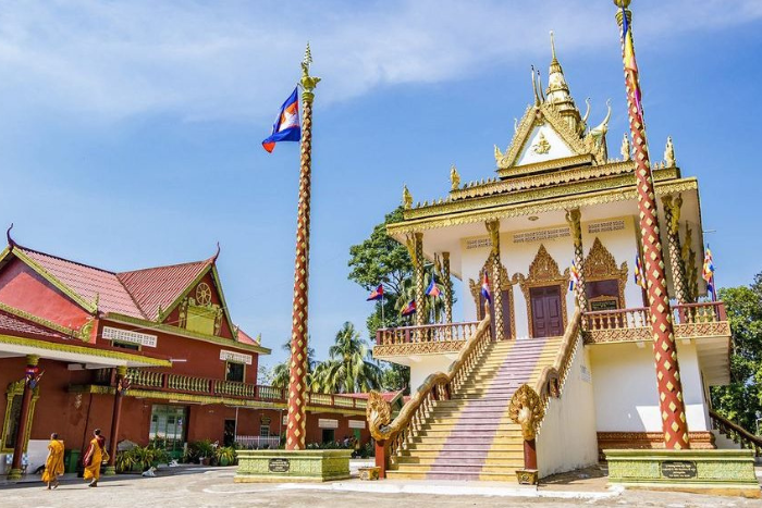 Que faire à Sihanoukville en 24 heures? Vous pouvez visiter la pagode Wat Leu