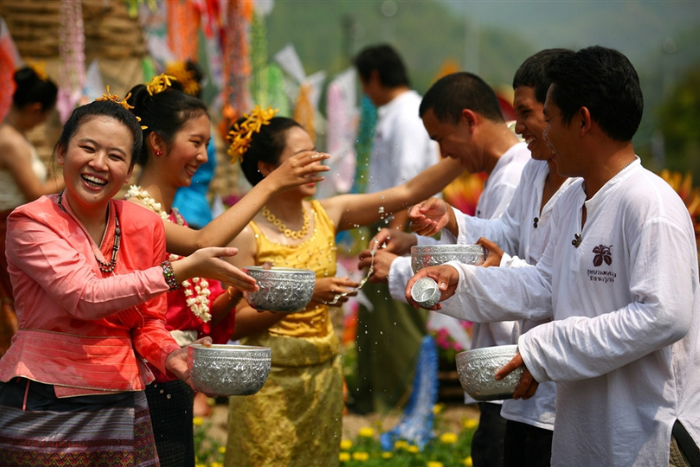 Chaul Chnam Thmey - fête traditionnelle à Sihanoukville ainsi qu'au Cambodge