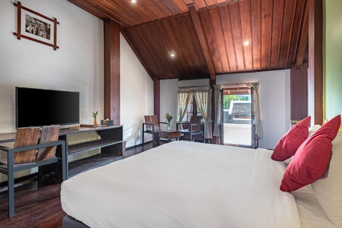 Sanctuary Luang Prabang Hotel allie charme traditionnel et confort moderne.