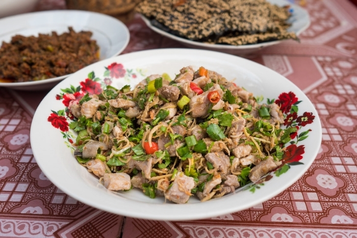 Larb (Salade de viande hachée)