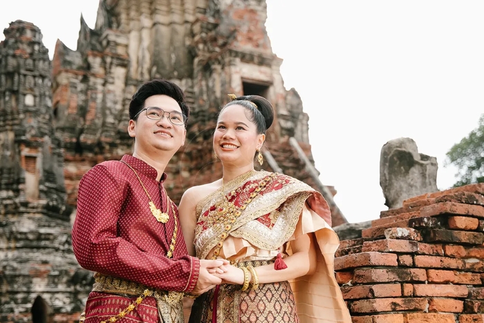Expérience d’essayage de costumes traditionnels d’Ayutthaya