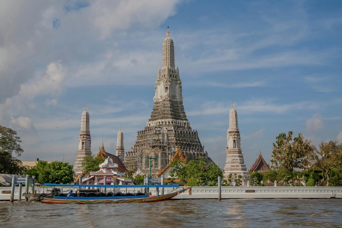 La beauté de Phra Prang Wat Arun - Temple de l'Aube