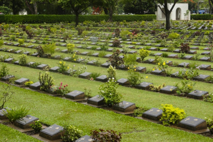Que faire à Kanchanaburi en 1 jour ? Visiter le cimetière de guerre de Kanchanaburi