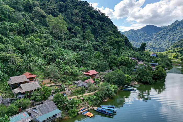 Explorer les villages d'artisanat à Ba Be est une activité intéressante