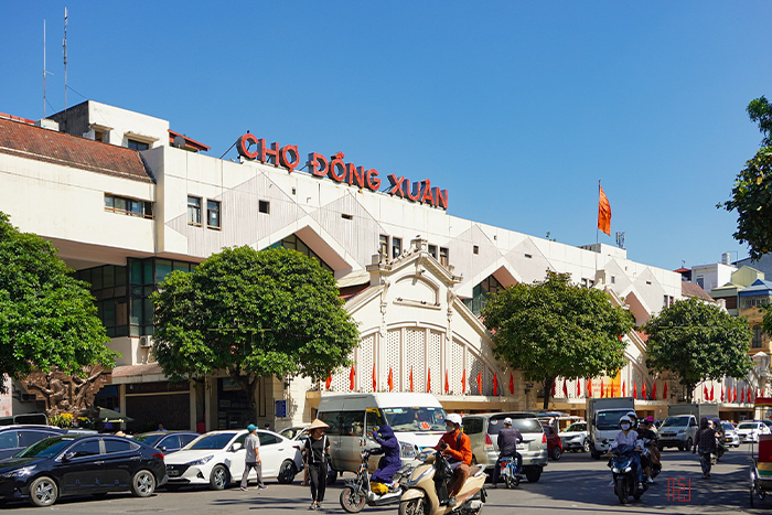 22. Marché de Dong Xuan, lieu pour faire le shopping à Hanoi