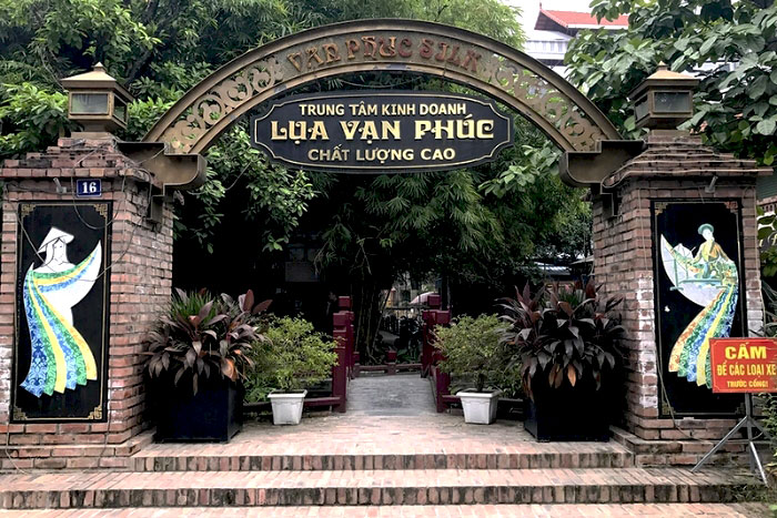 Village de la soie de Van Phuc