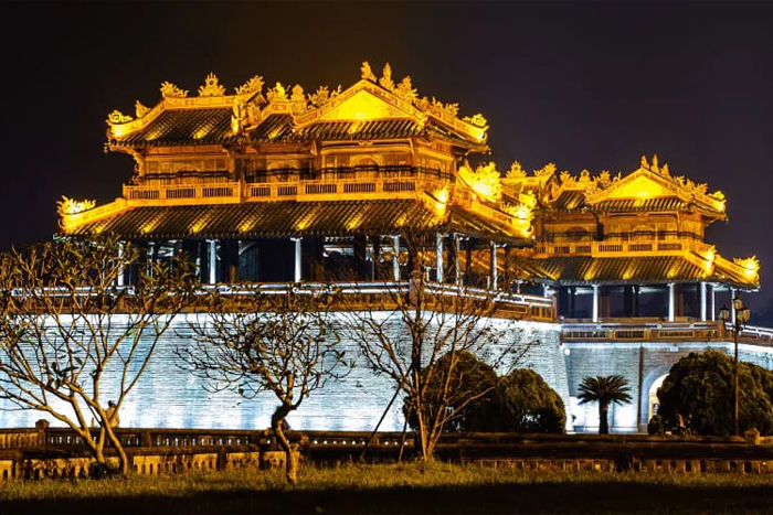 Vie nocturne à Hue