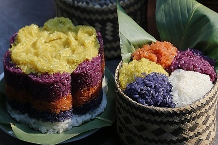 Riz gluant aux cinq couleurs 