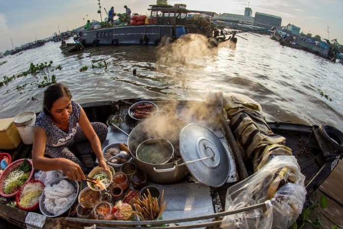 Marché flottant de Cai Be, Tien Giang