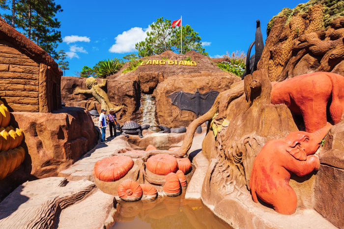 Le tunnel d'argile de Dalat